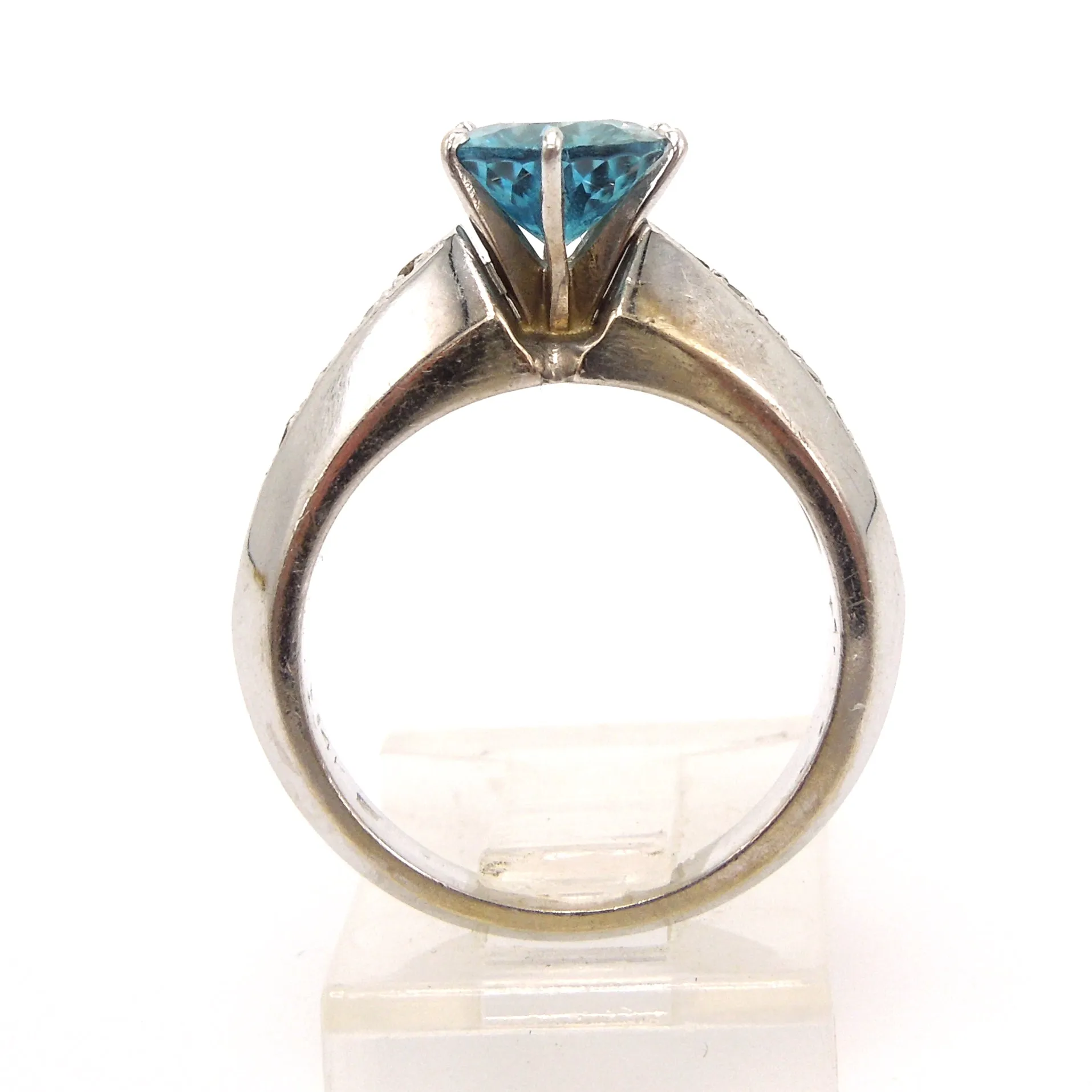 1.83 carat Blue Zircon with Tsavorite & Spessartine Garnet Ring in White Gold