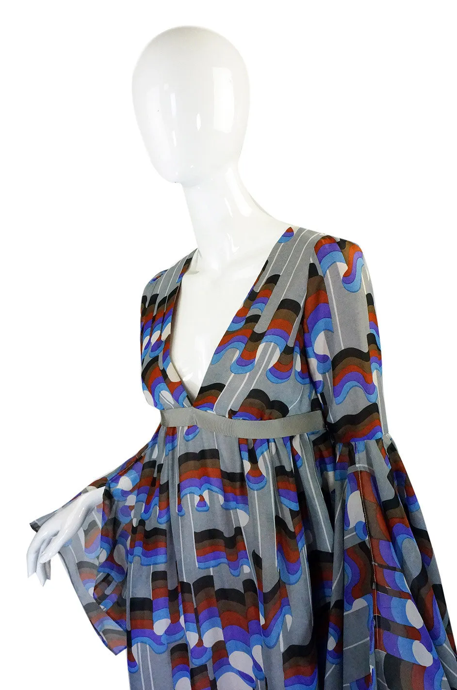 1970s Balloon Flutter Sleeve Jean Varon