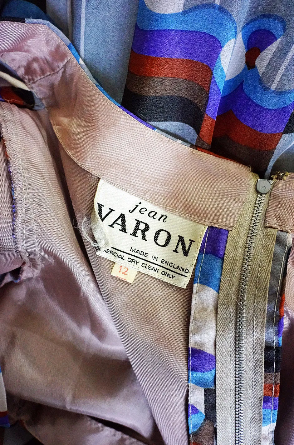 1970s Balloon Flutter Sleeve Jean Varon