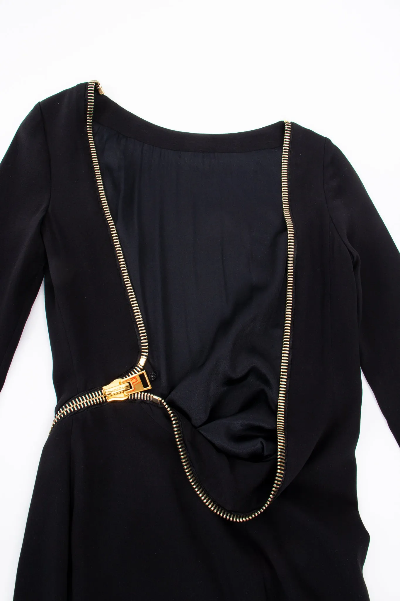 2012 A/W Plunge Back Zipper Gown