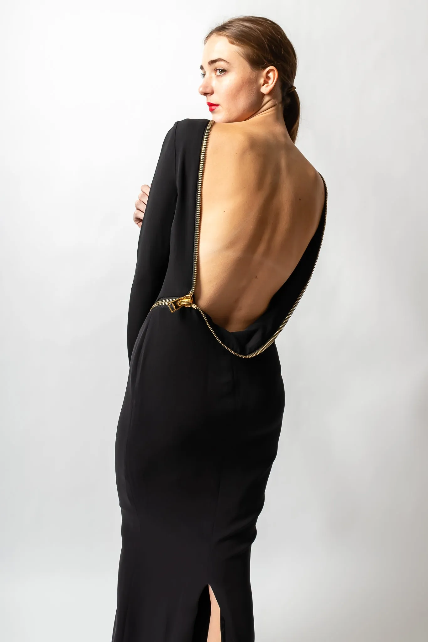 2012 A/W Plunge Back Zipper Gown