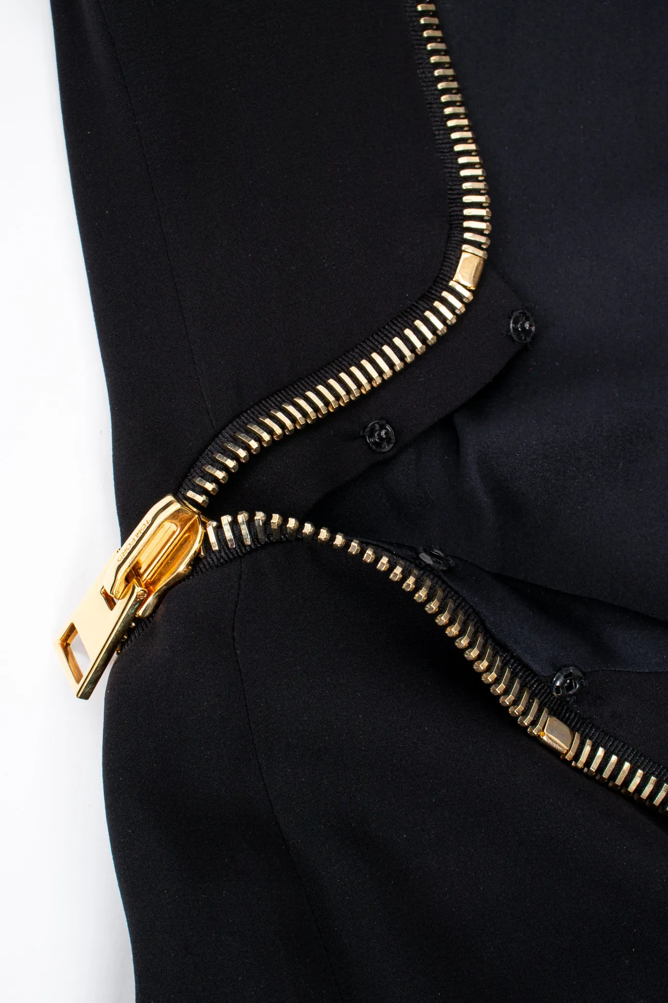2012 A/W Plunge Back Zipper Gown