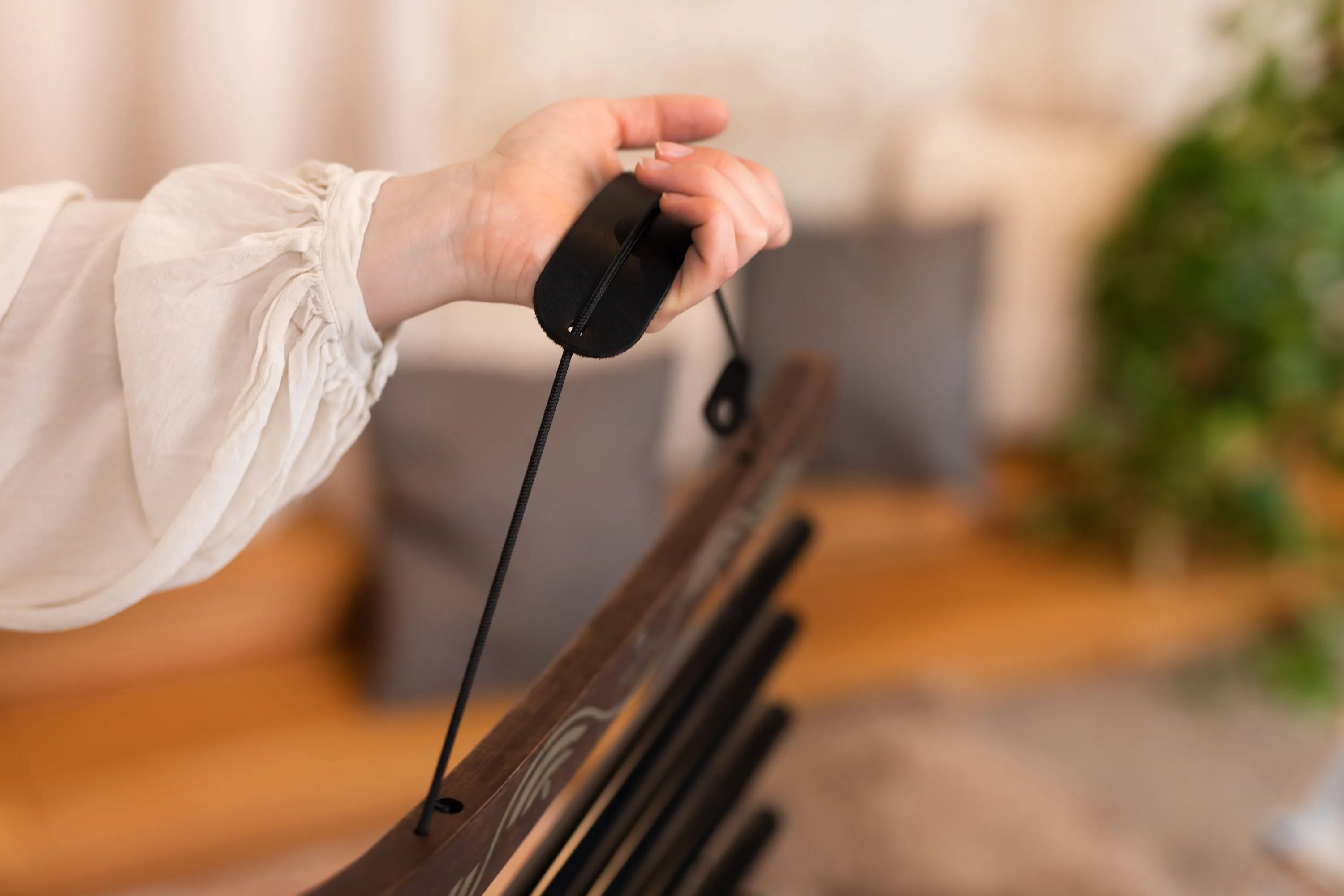 432 Hz Meditation Flow Chime 38" / 95 cm 10 Notes C Minor - Black