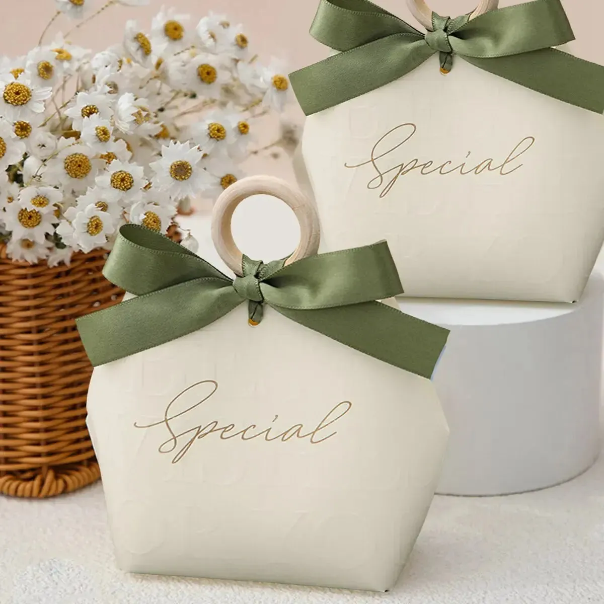 5CPS Gift Bag Wedding Favors Candy Box Candy Gift Small Box Basket Jewelry Packaging Bags