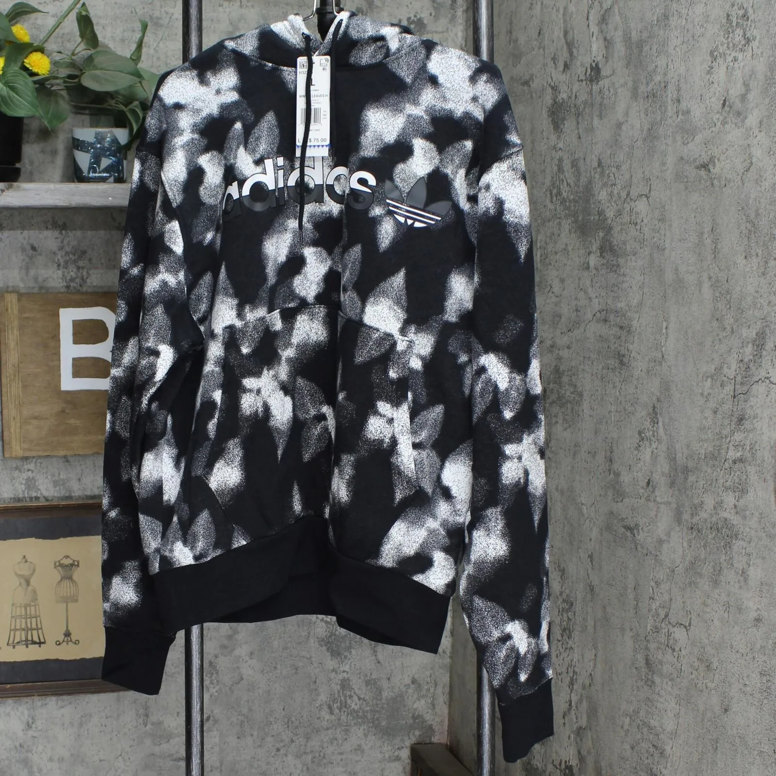 Adidas Men's Winter Leaves Allover Print Sweatshirt Hooded Hoodie