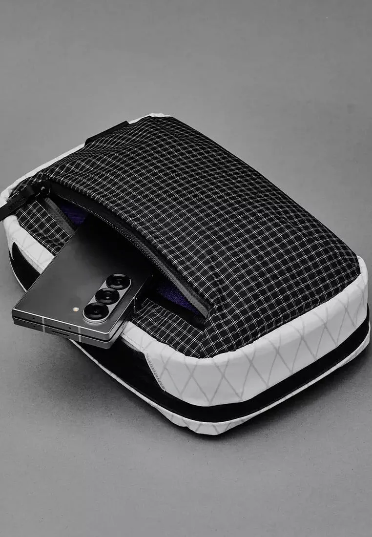 Alpaka Elements Tech Case Max Cyber Limited Edition