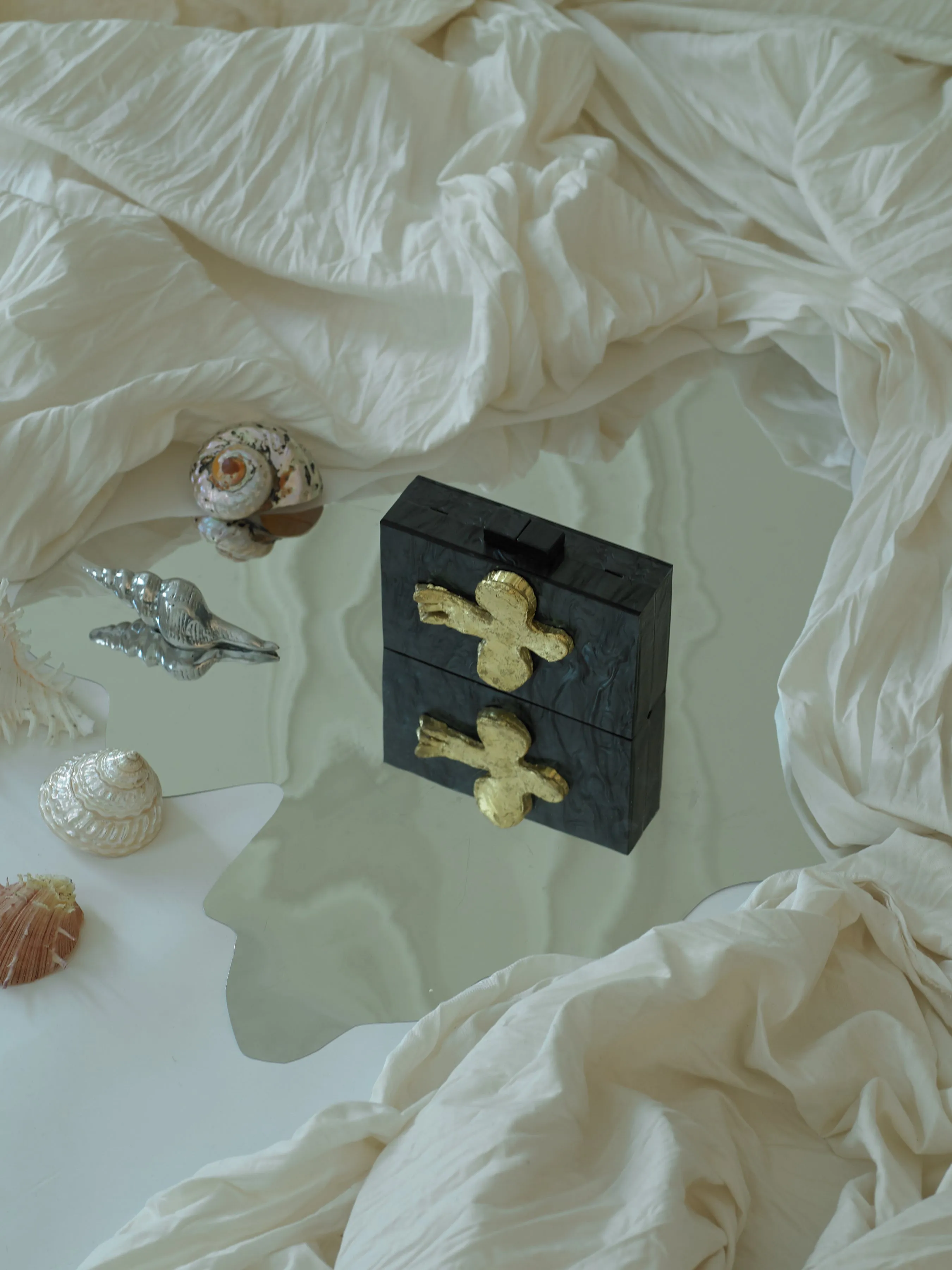 Artisanal Eos Clutch - Black Pearl