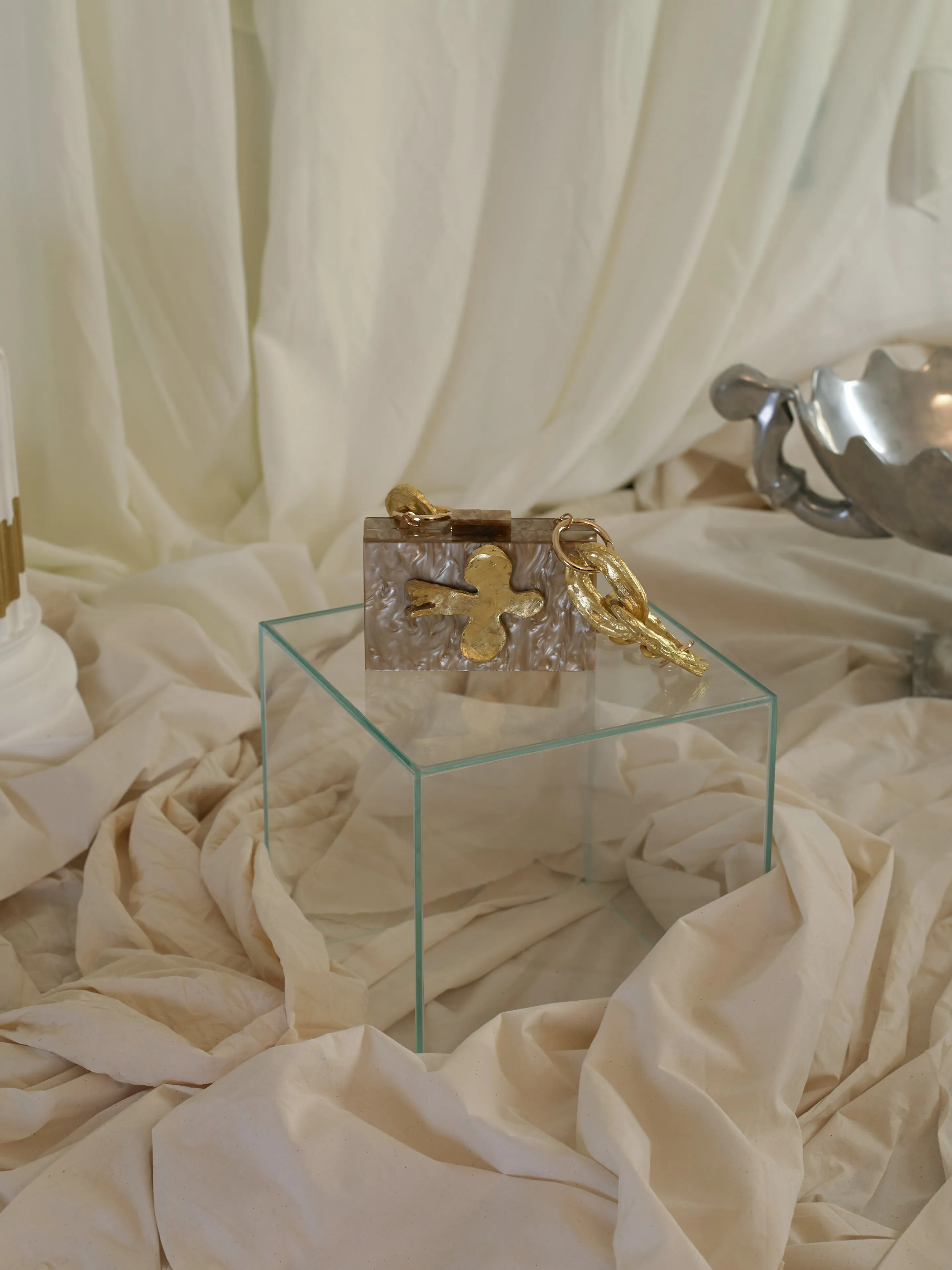 Artisanal Eos Clutch - Desert Pearl