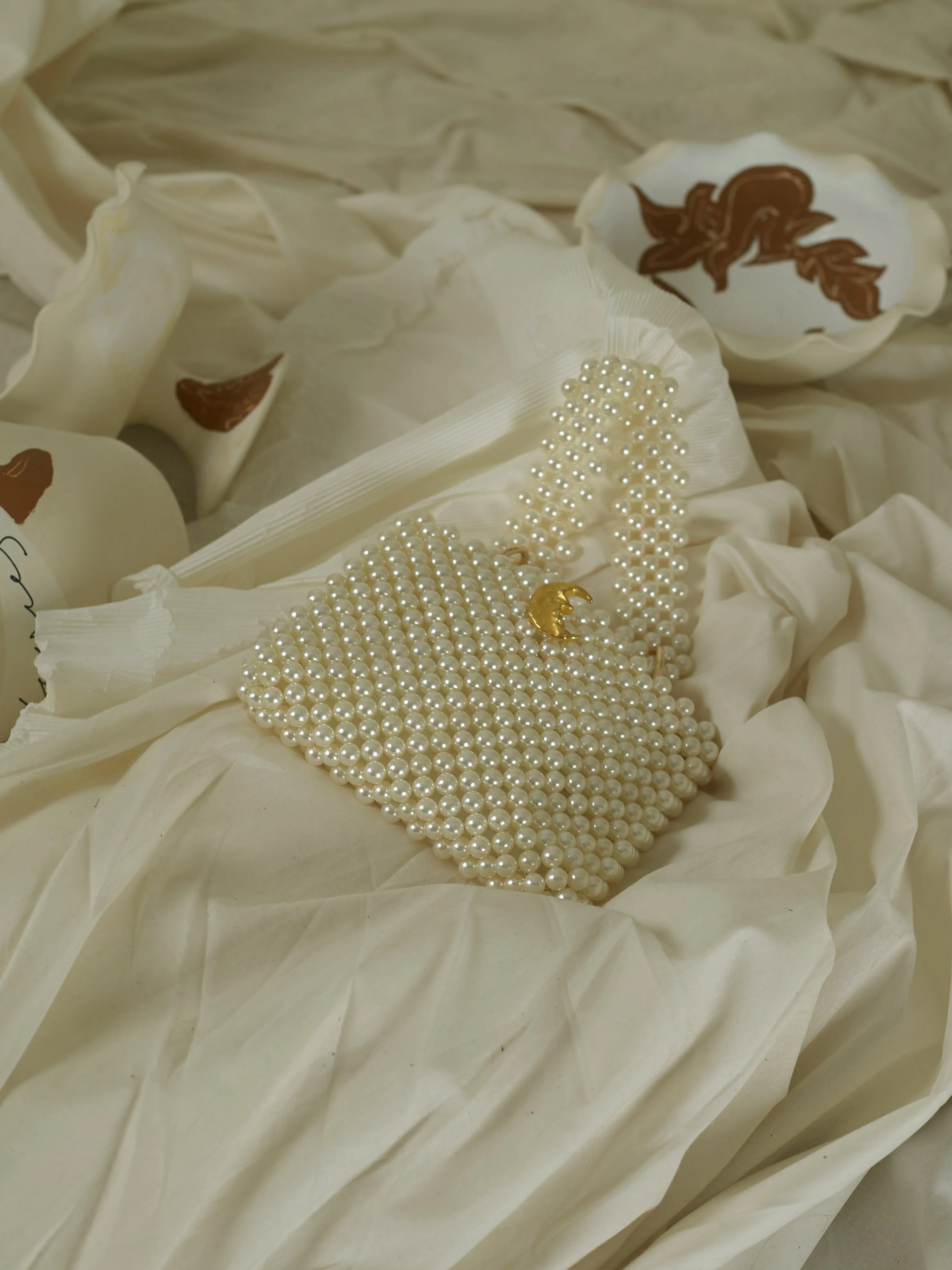 Artisanal Luna Pearl Clutch - Pearl/Gold