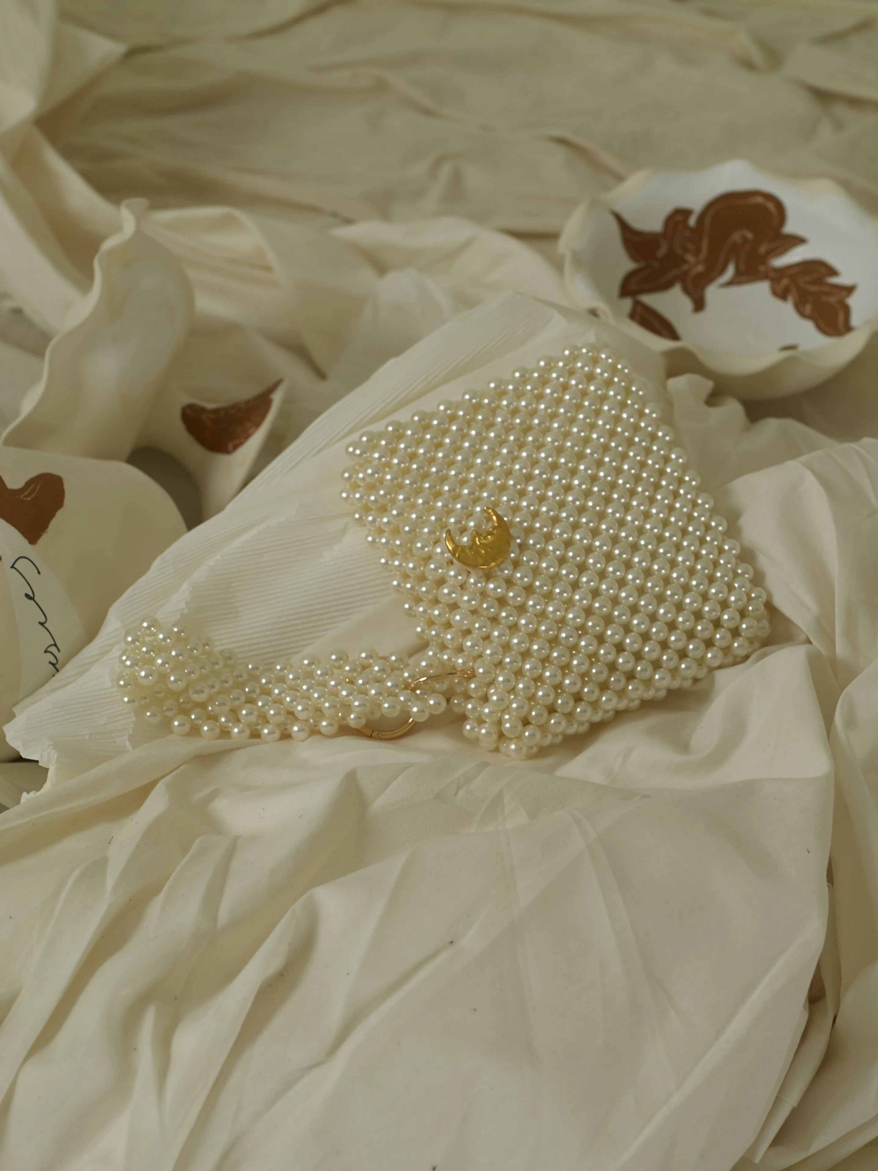Artisanal Luna Pearl Clutch - Pearl/Gold