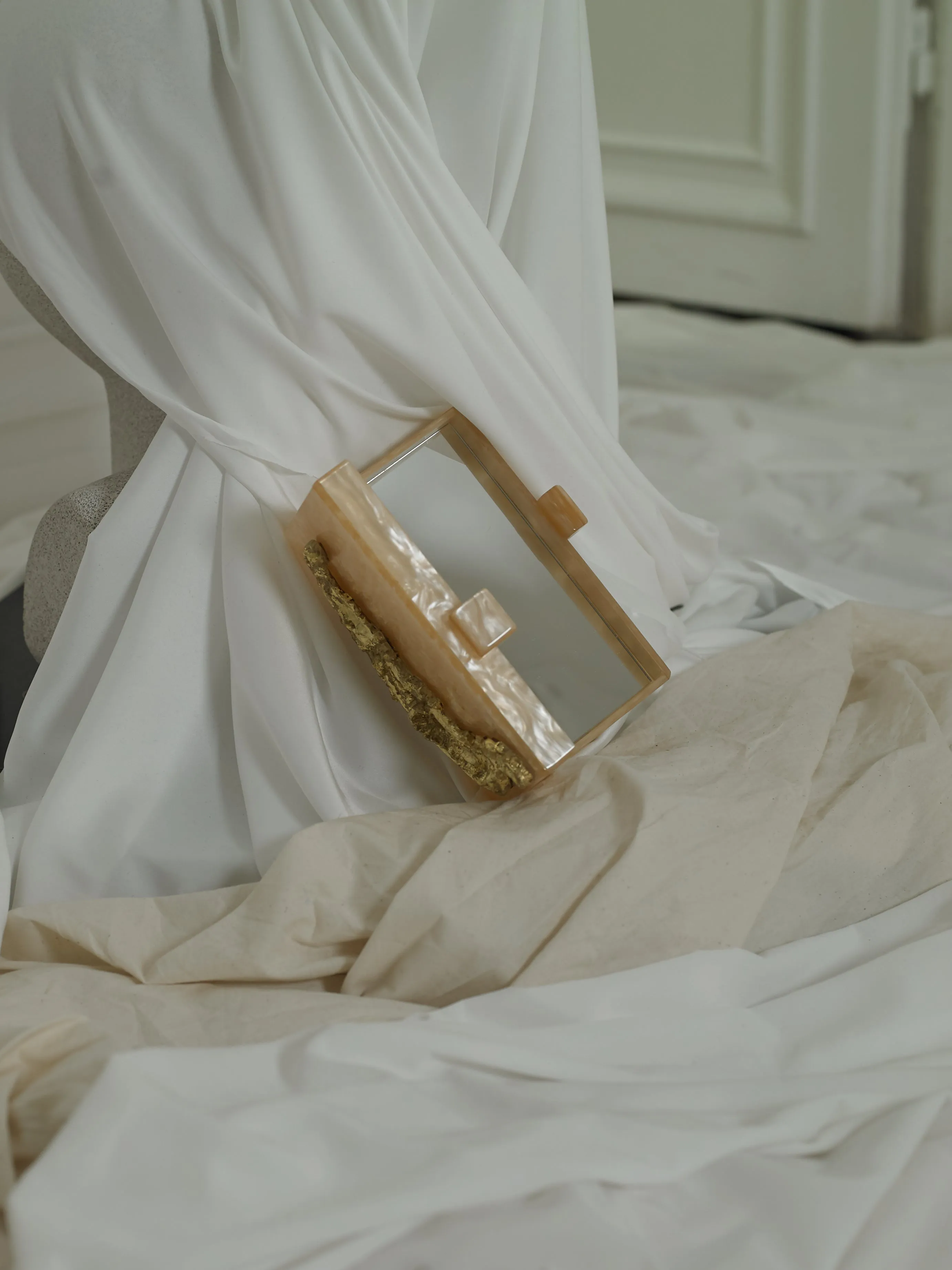 Artisanal Moulure Clutch - Coral Pearl