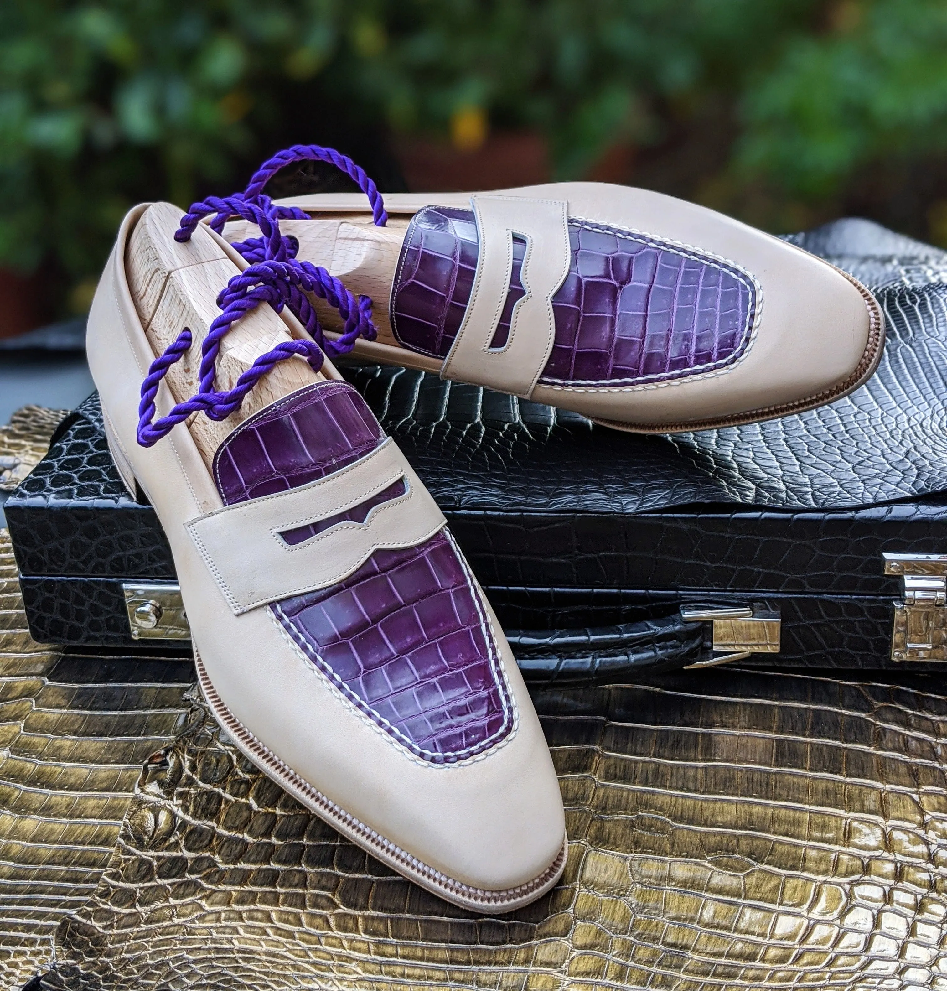 Ascot Sinatra - Purple Alligator & Cream Crust
