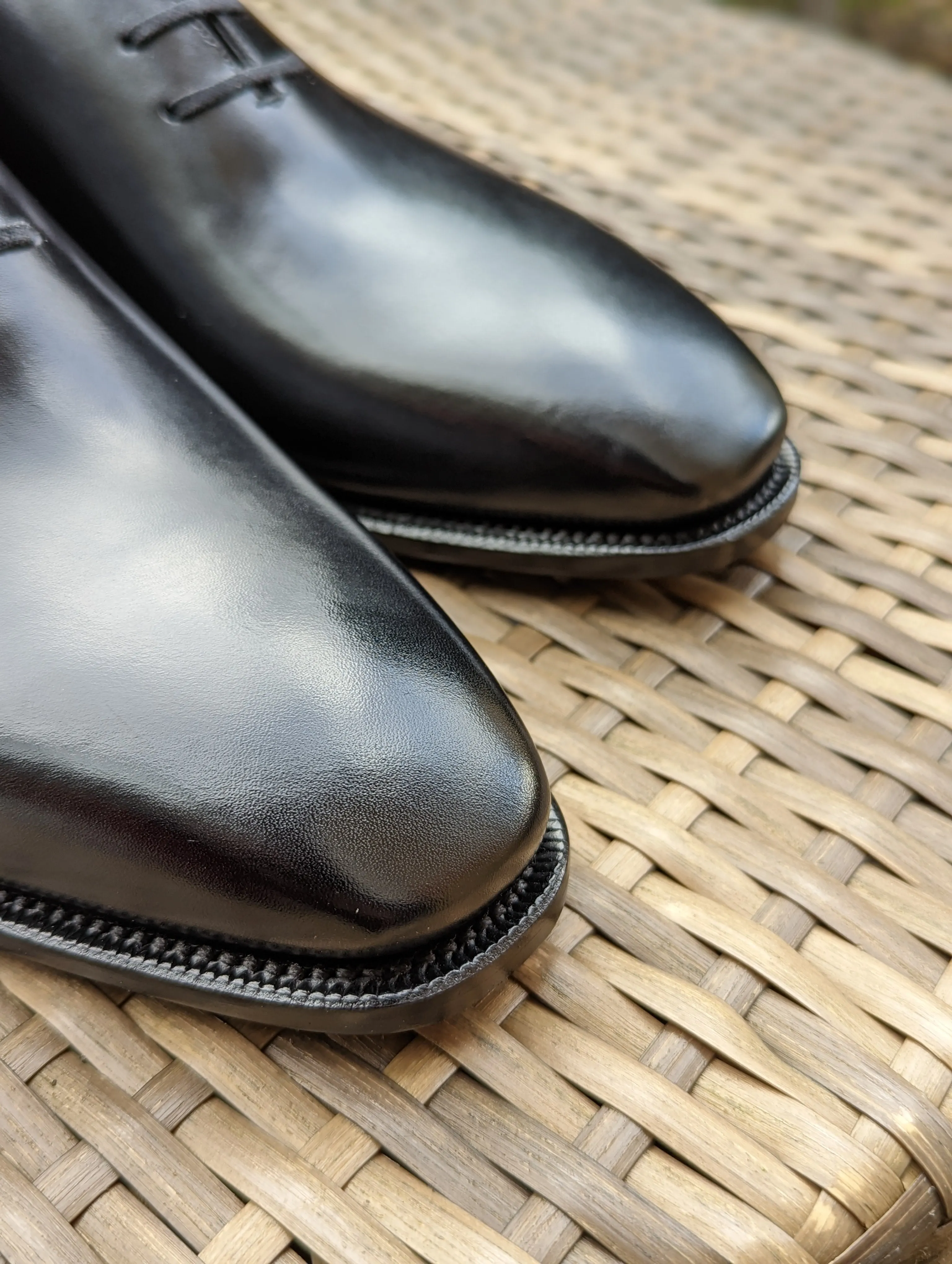Ascot Wholecut - Black Calf