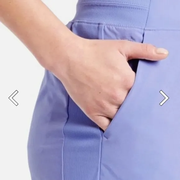 Athleta Brooklyn Short in Violet