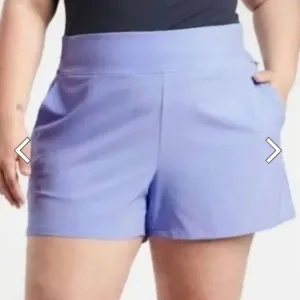 Athleta Brooklyn Short in Violet