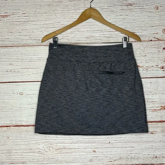 Athleta Metro Downtown Skort in Black Heather Sz S