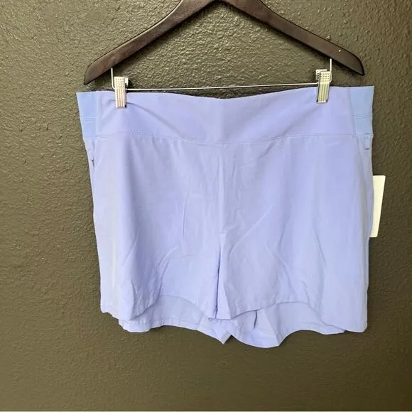 Athleta Brooklyn Short NEW Victorian Periwinkle 18