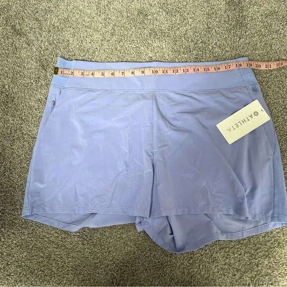 Athleta Brooklyn Short NEW Victorian Periwinkle 18