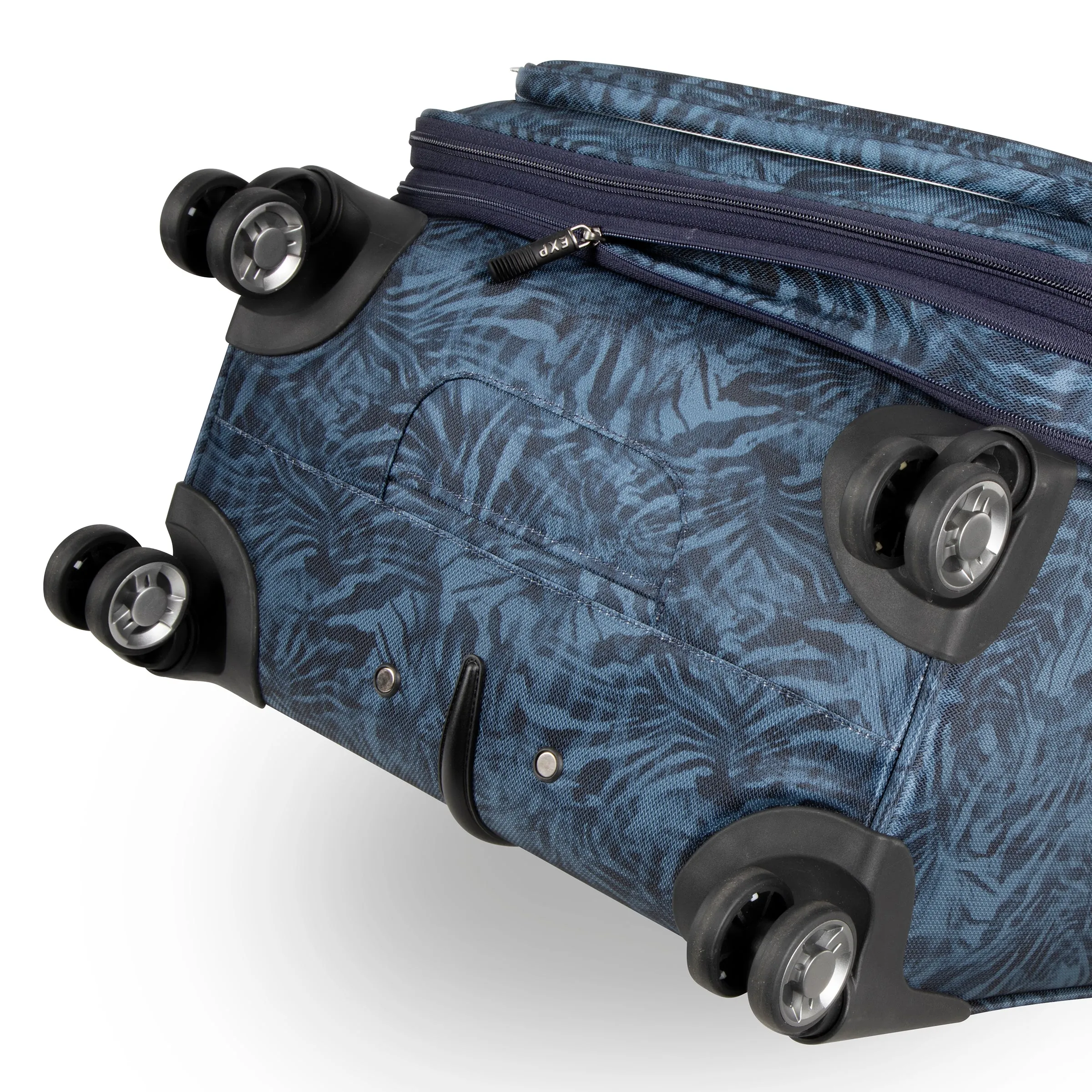 Avalon Softside 2-Piece Set (20" Carry-on & 24" Medium Checked)