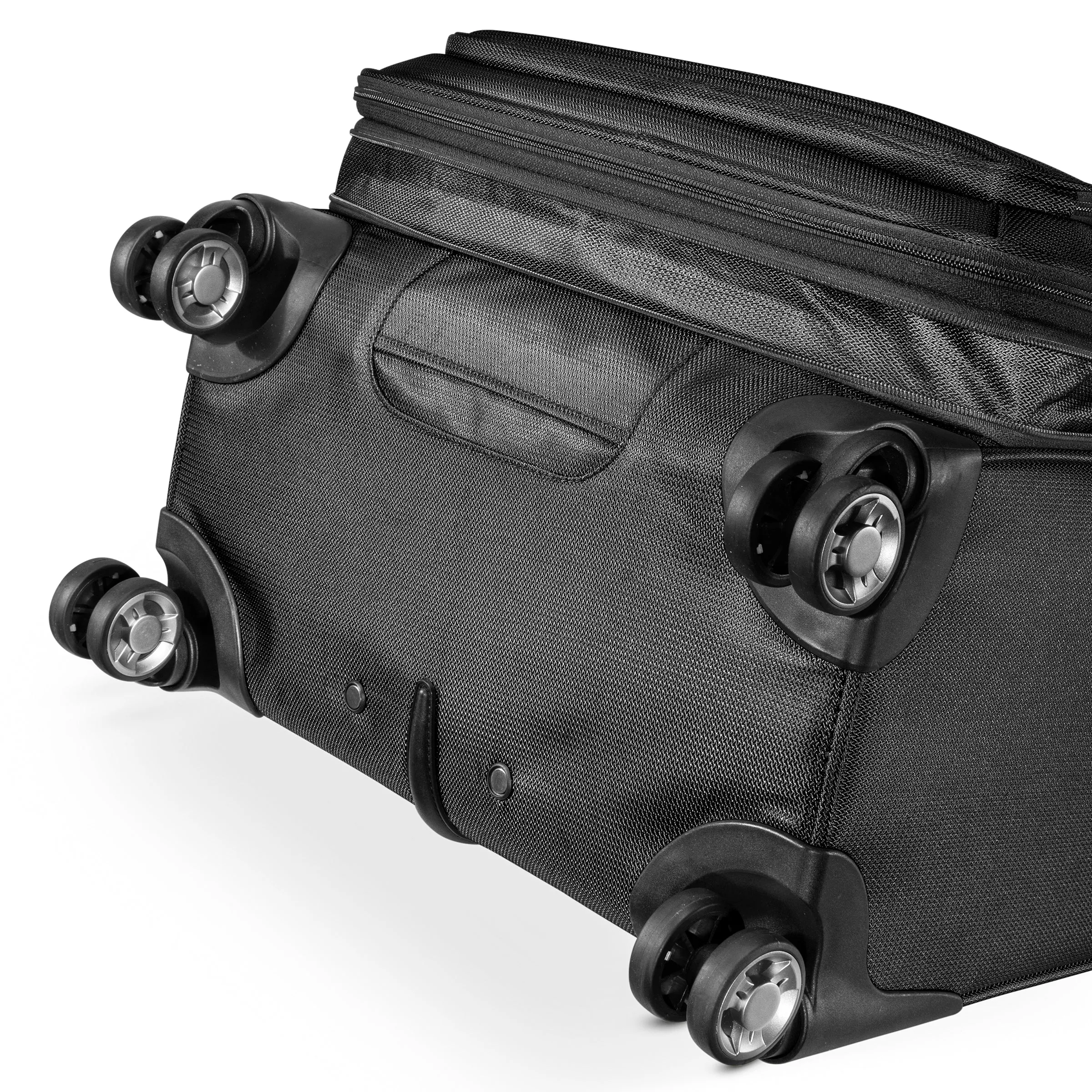 Avalon Softside 2-Piece Set (20" Carry-on & 24" Medium Checked)
