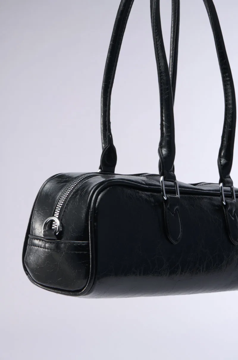 BADDIE BARREL BAG