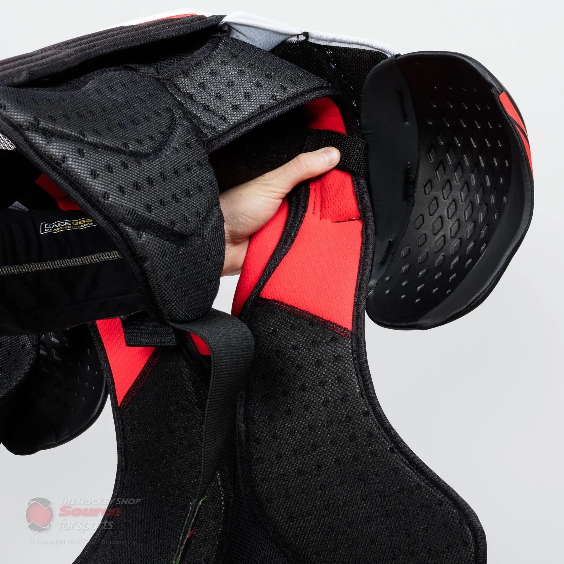 Bauer Vapor 2X Senior Shoulder Pads