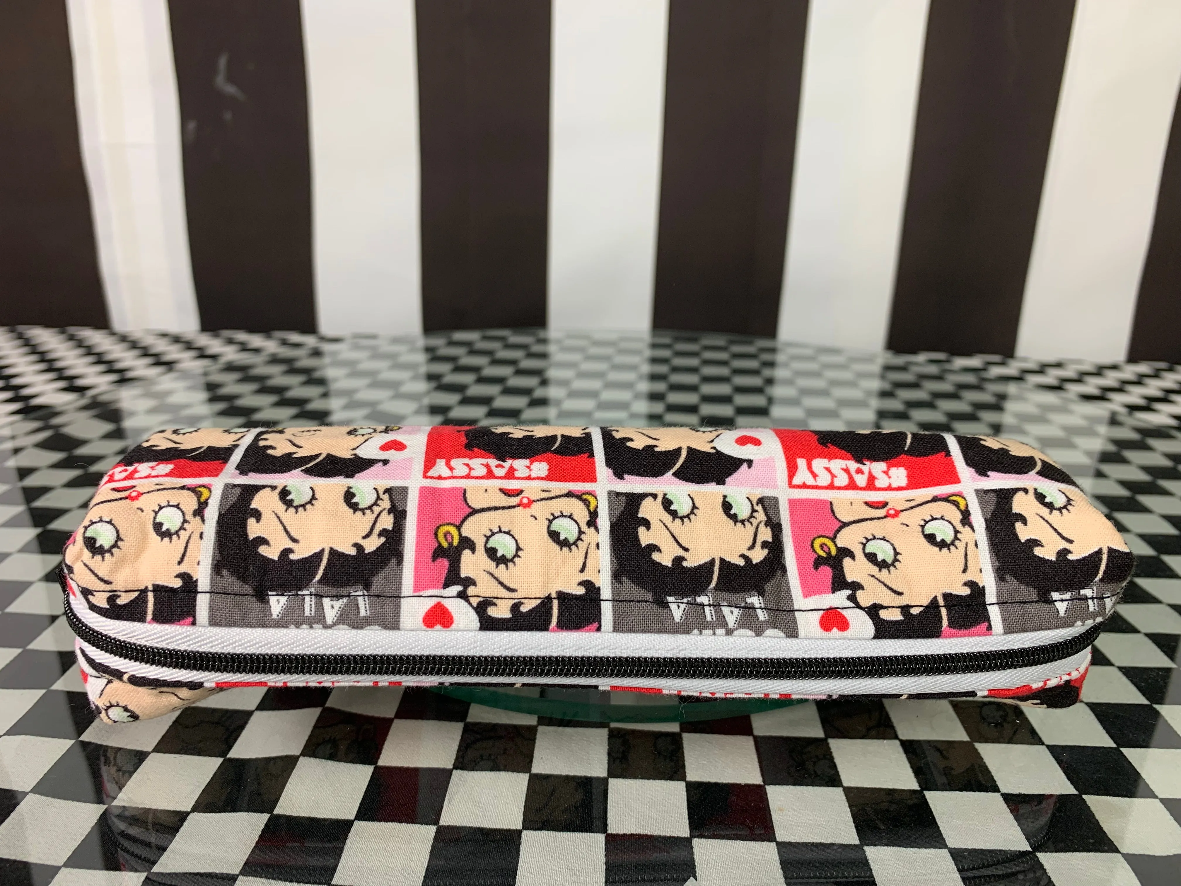 Betty boop squares boxy pencil case