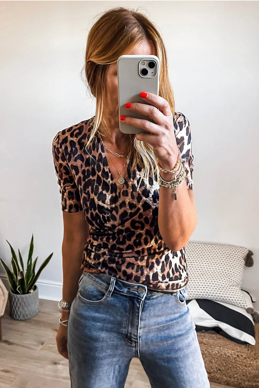 Black Leopard Wrapped V Neck Slim Short Sleeve Top