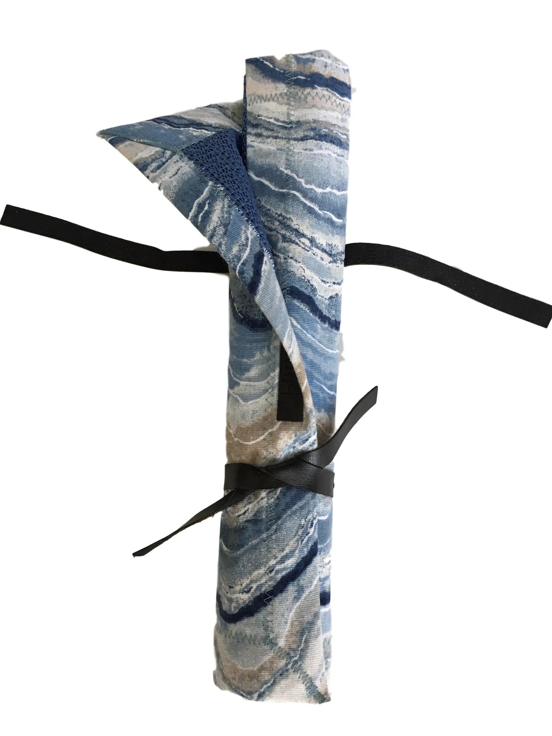 Blingzy® Jewelry Travel Roll - WAVY WATERS with Blue Liner