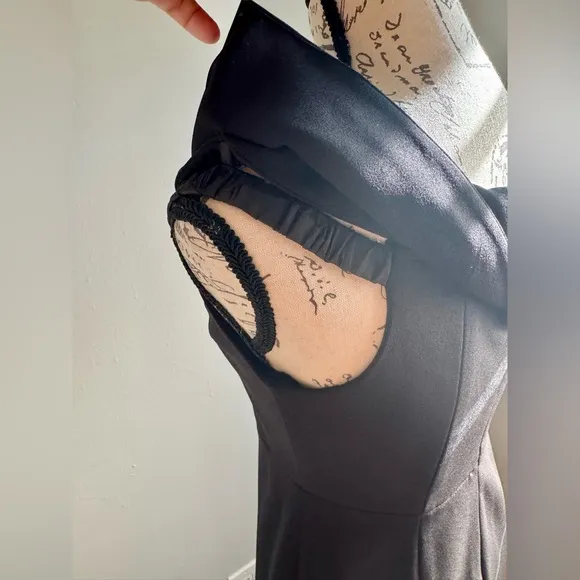 Calvin Klein Off-Shoulder Dress in 4P