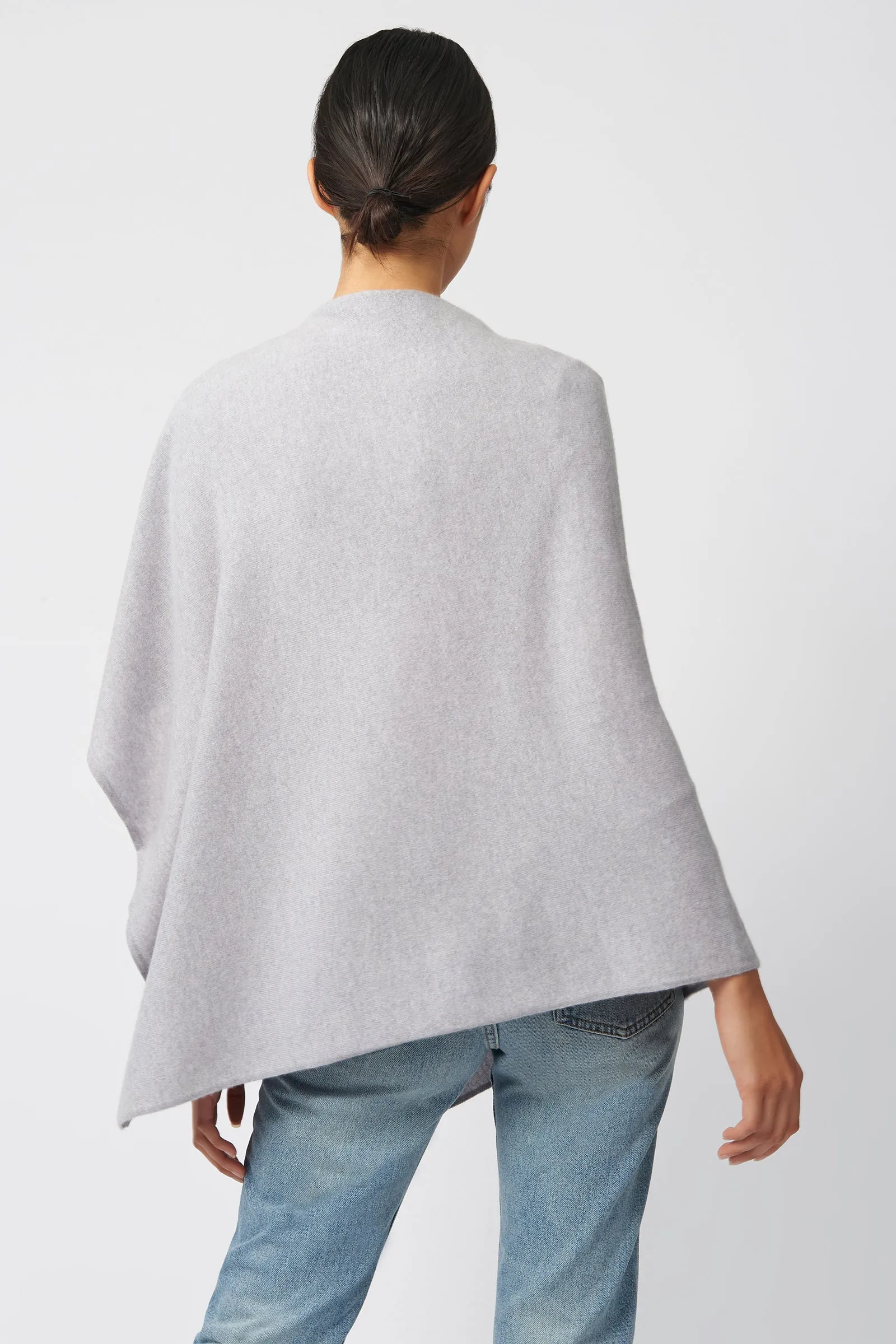 Cashmere Poncho - Heather Grey