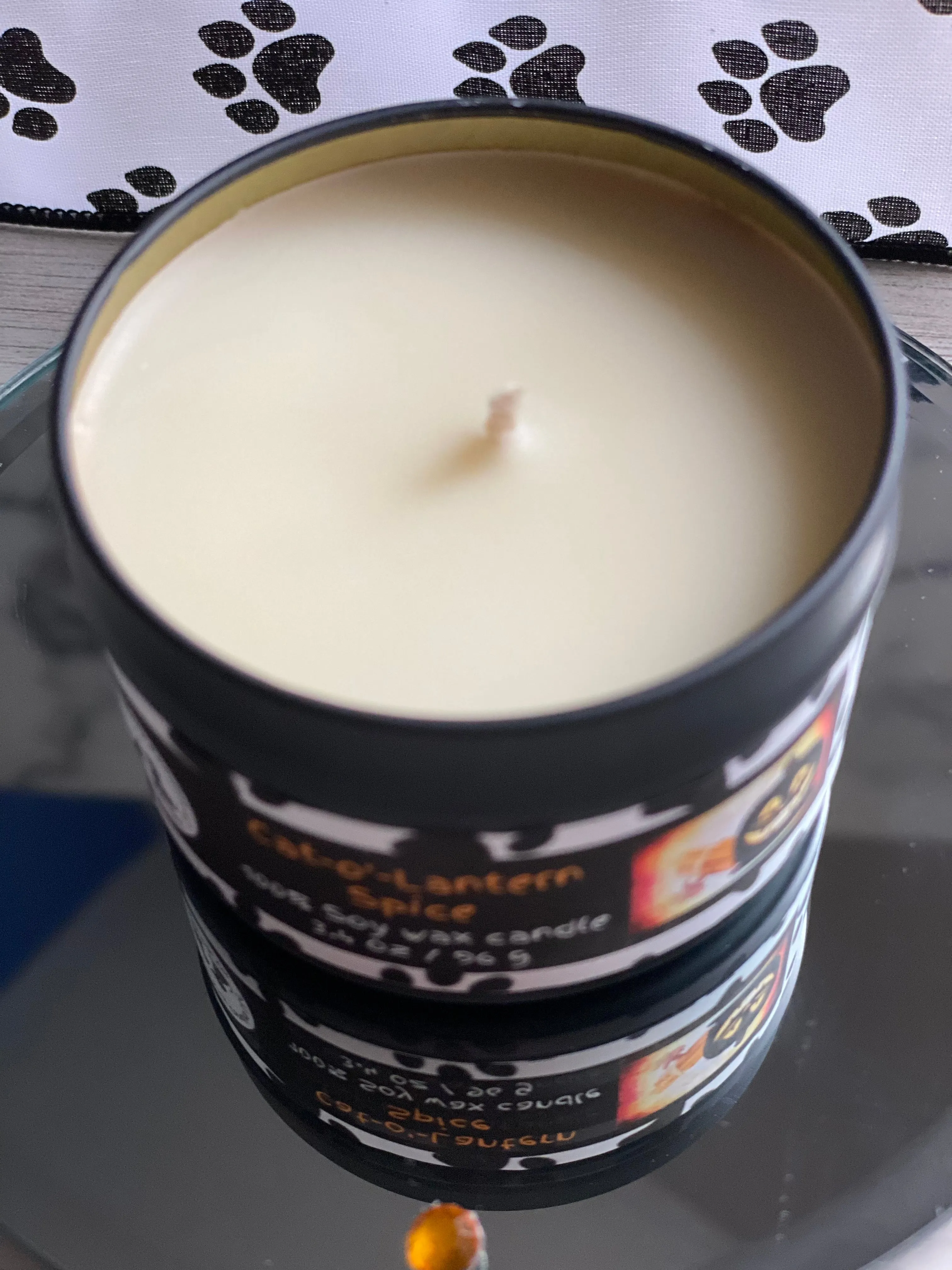 Cat-o'-Lantern Spice Small Tin Soy Candle - Toasted Pumpkin Spice & Pumpkin Souffle Scent