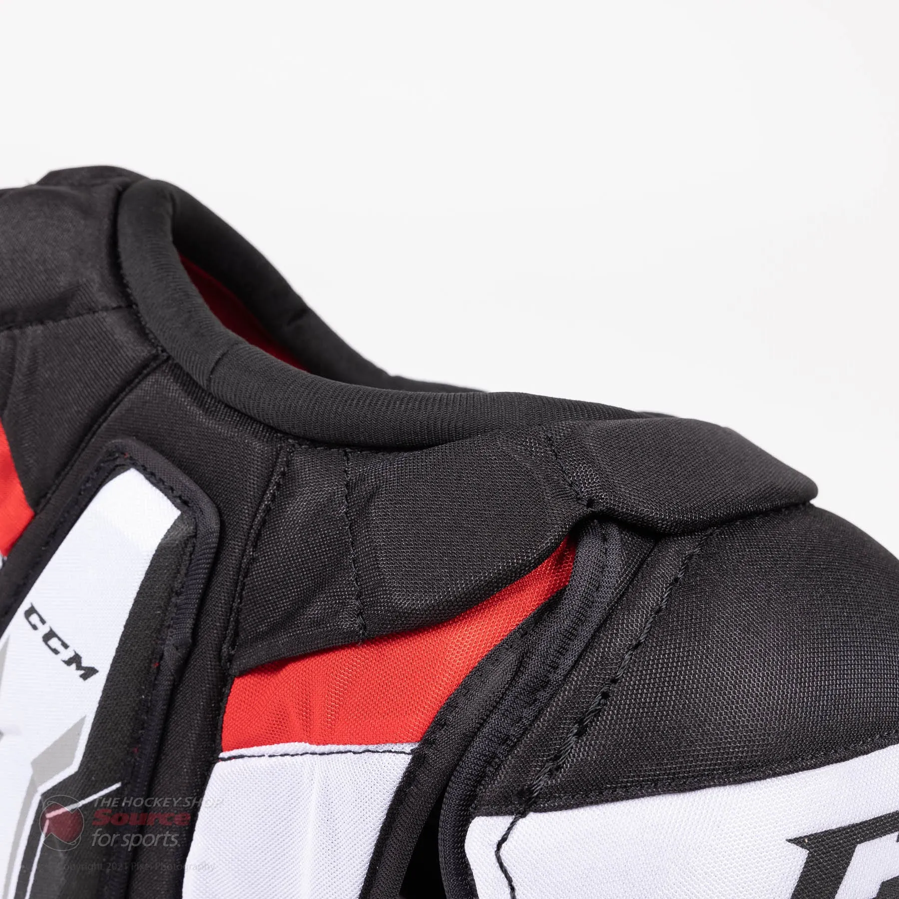 CCM Jetspeed FT485 Junior Hockey Shoulder Pads