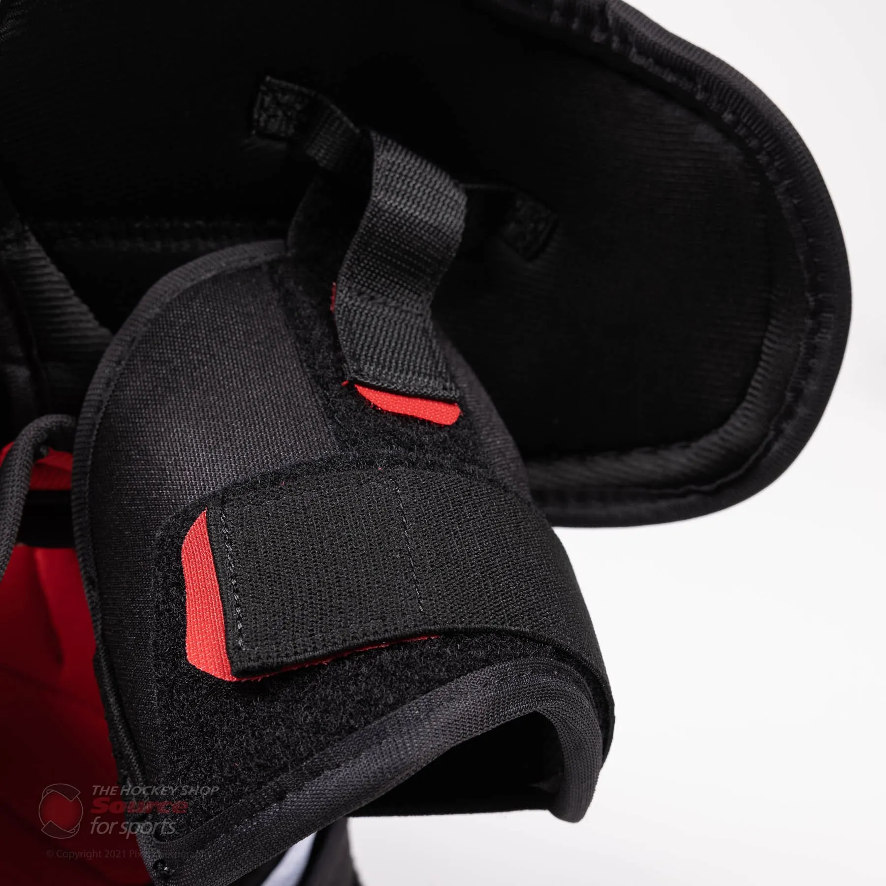 CCM Jetspeed FT485 Junior Hockey Shoulder Pads