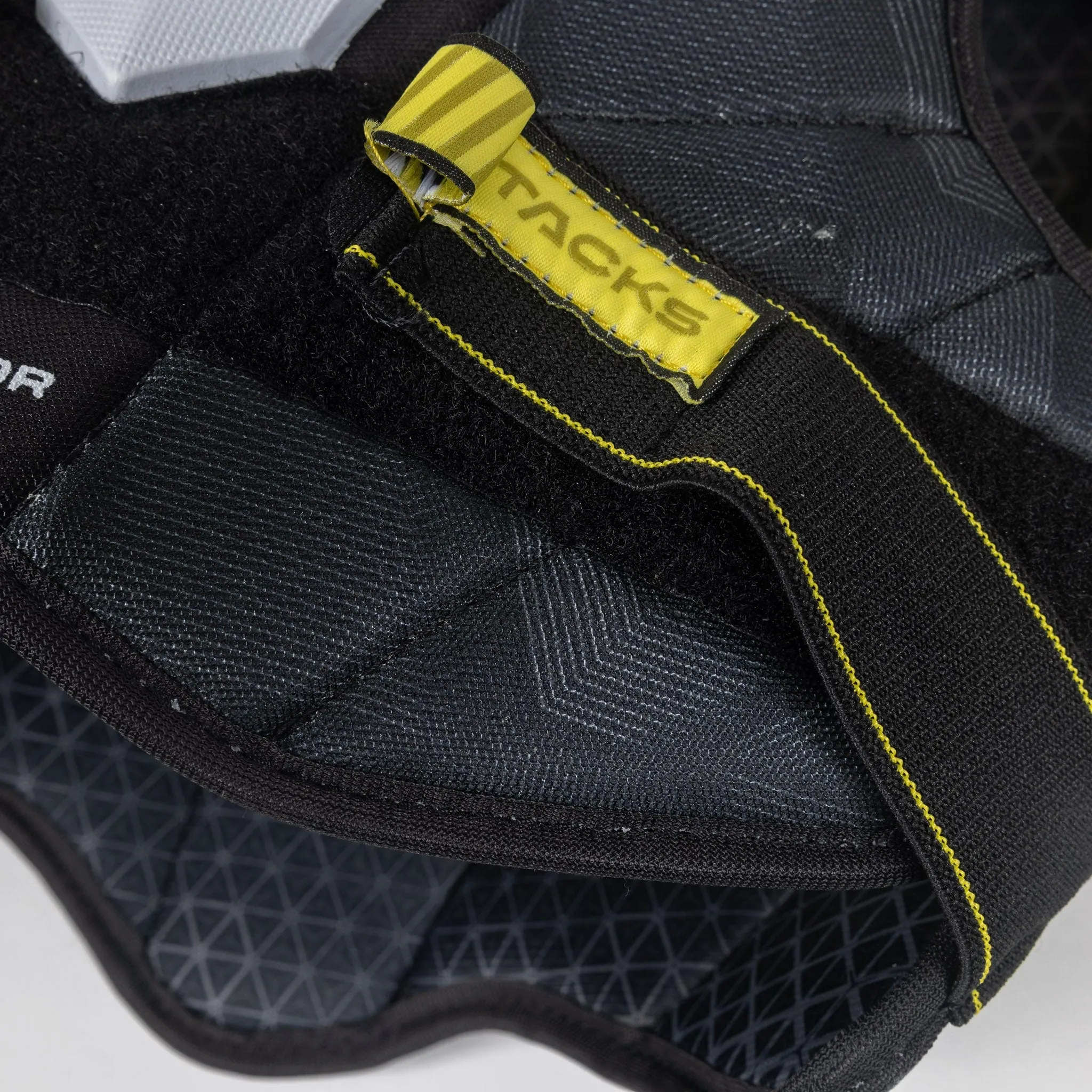 CCM Tacks Vector Junior Hockey Shoulder Pads - 2023