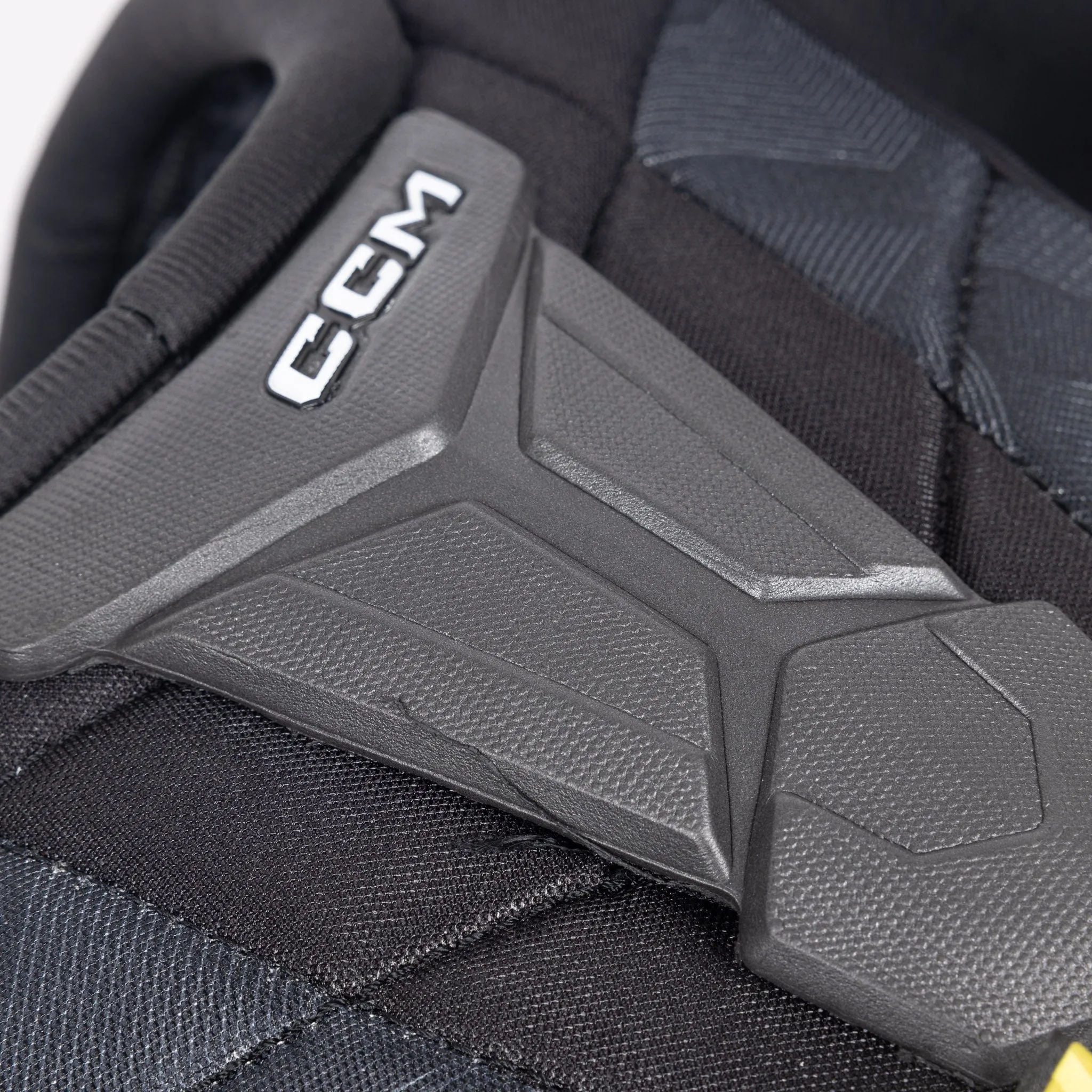 CCM Tacks Vector Senior Hockey Shoulder Pads - 2023