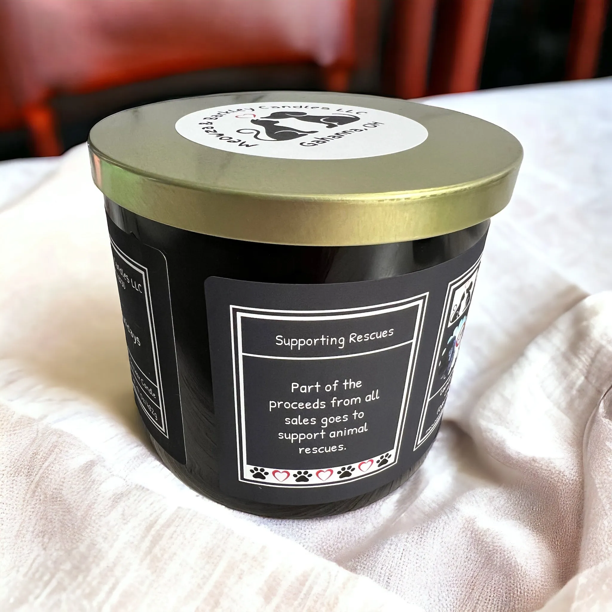 Charlie Bear's Odor Zapper Candle,  U.S. Handmade Scented Soy Candle, Odor Eliminator, Clean Burn, Fresh Linen Scent, Gift for Friend Mom Dad Co-Worker