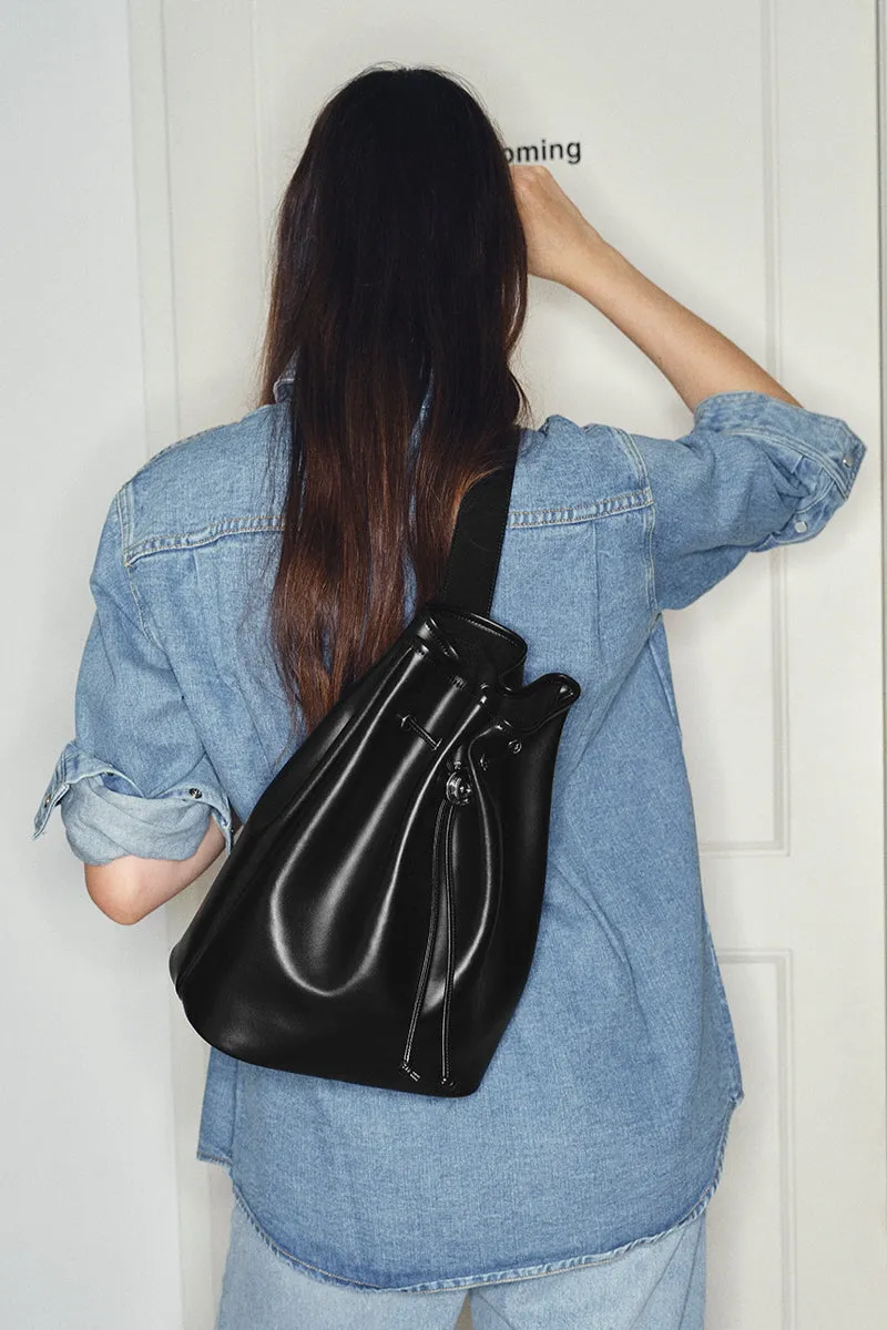 Chic Leather Bucket Bag