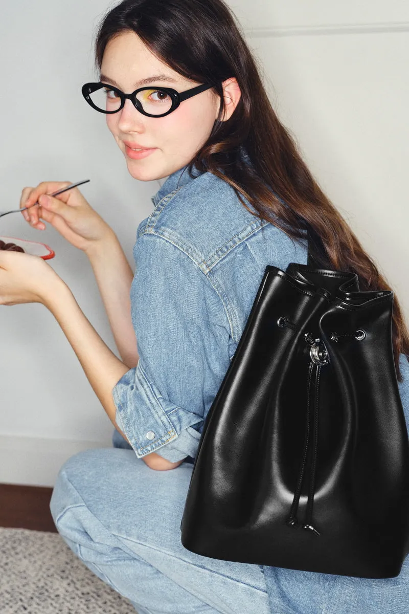 Chic Leather Bucket Bag