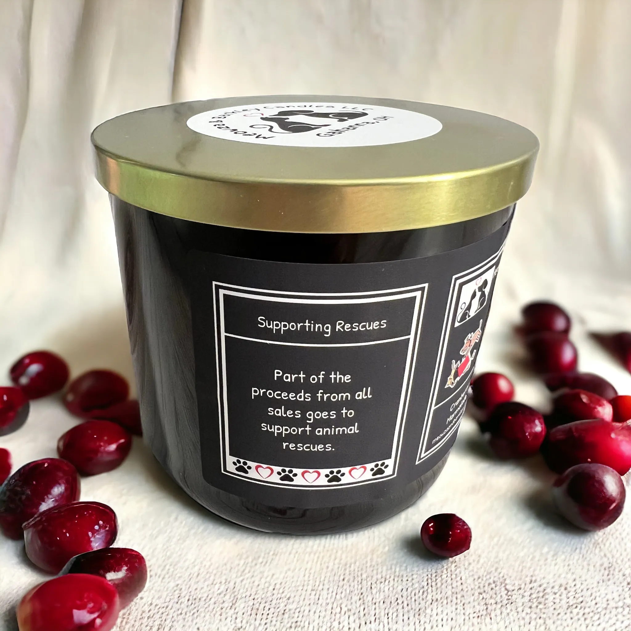 Cran Apple Zoomies Candle, U.S. Handmade Scented Soy Candle, Clean Burn, Cranberry Apple Marmalade Scent, Gift for Friend Mom Dad Co-Worker