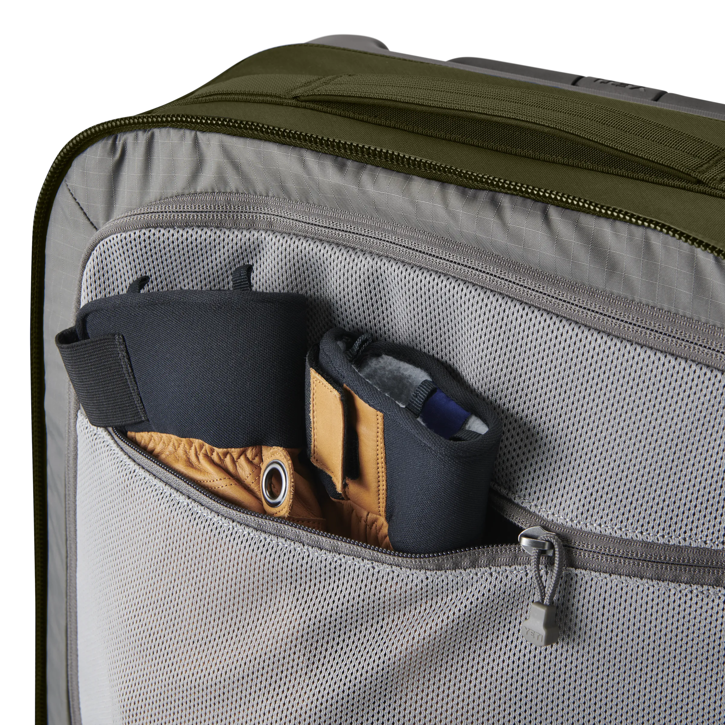 Crossroads® 29" Luggage