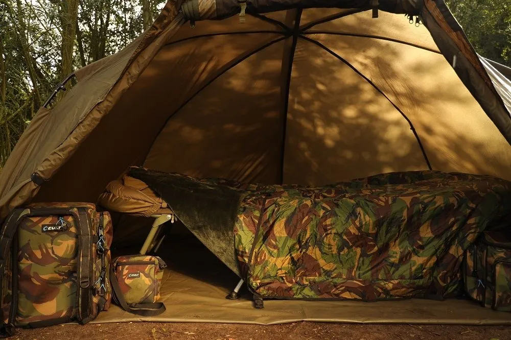 CULT DPM Sherpa Deluxe Bed Cover   Stuff Sack