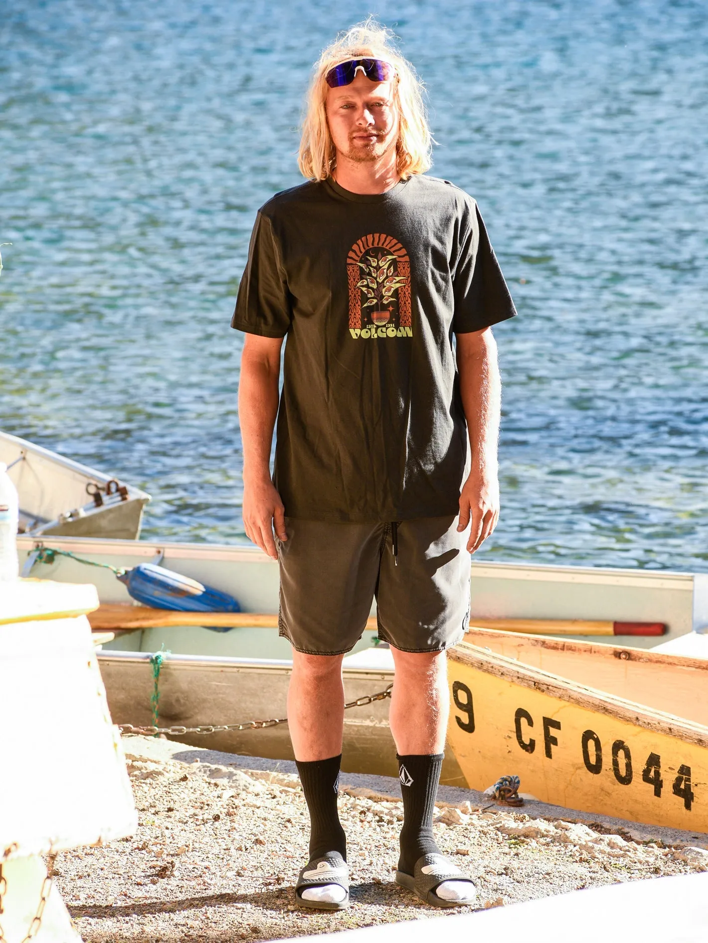 Delights Farm To Yarn T-Shirt - STEALTH