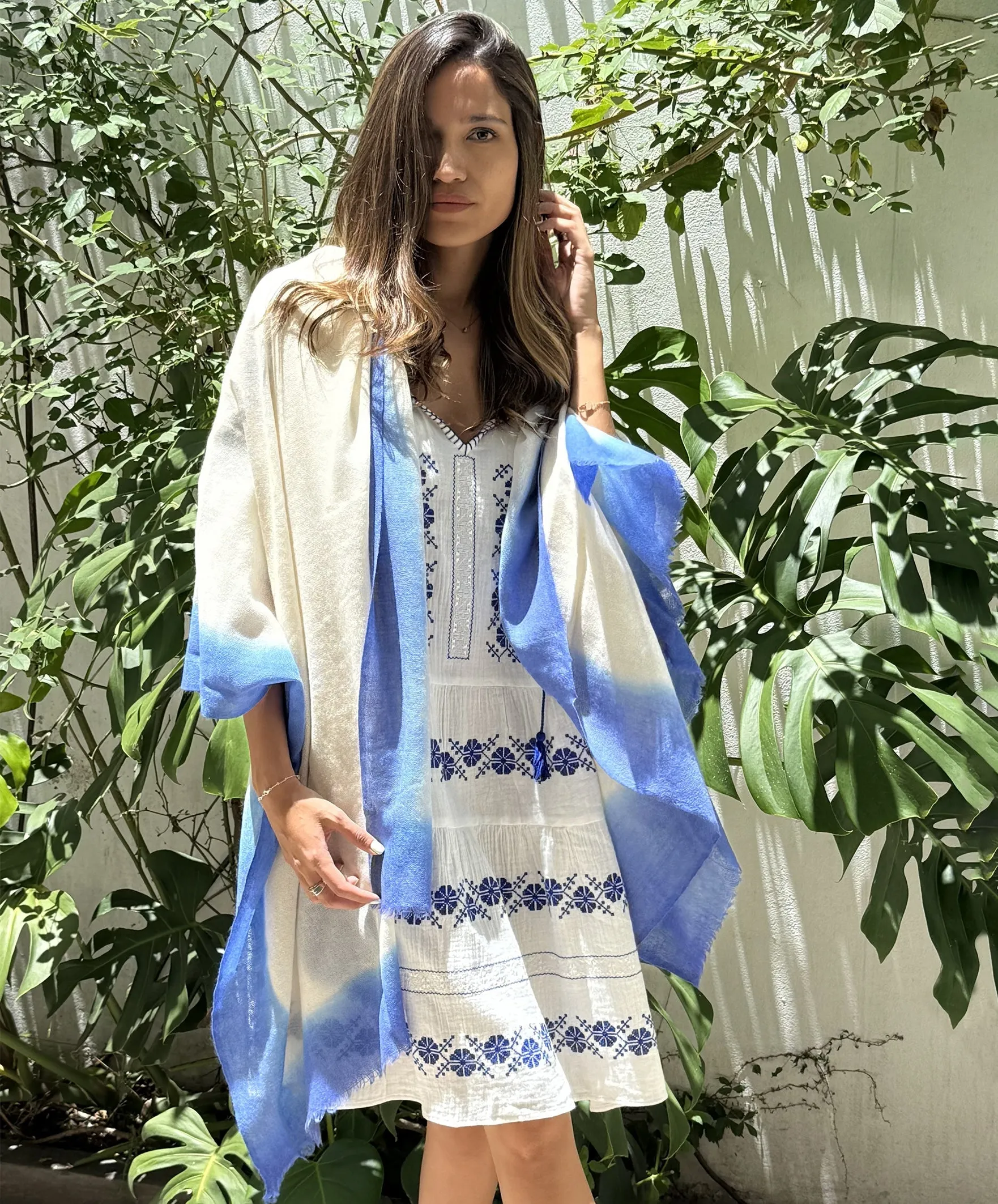 Dipped Cashmere Wrap – Ivory with Sky