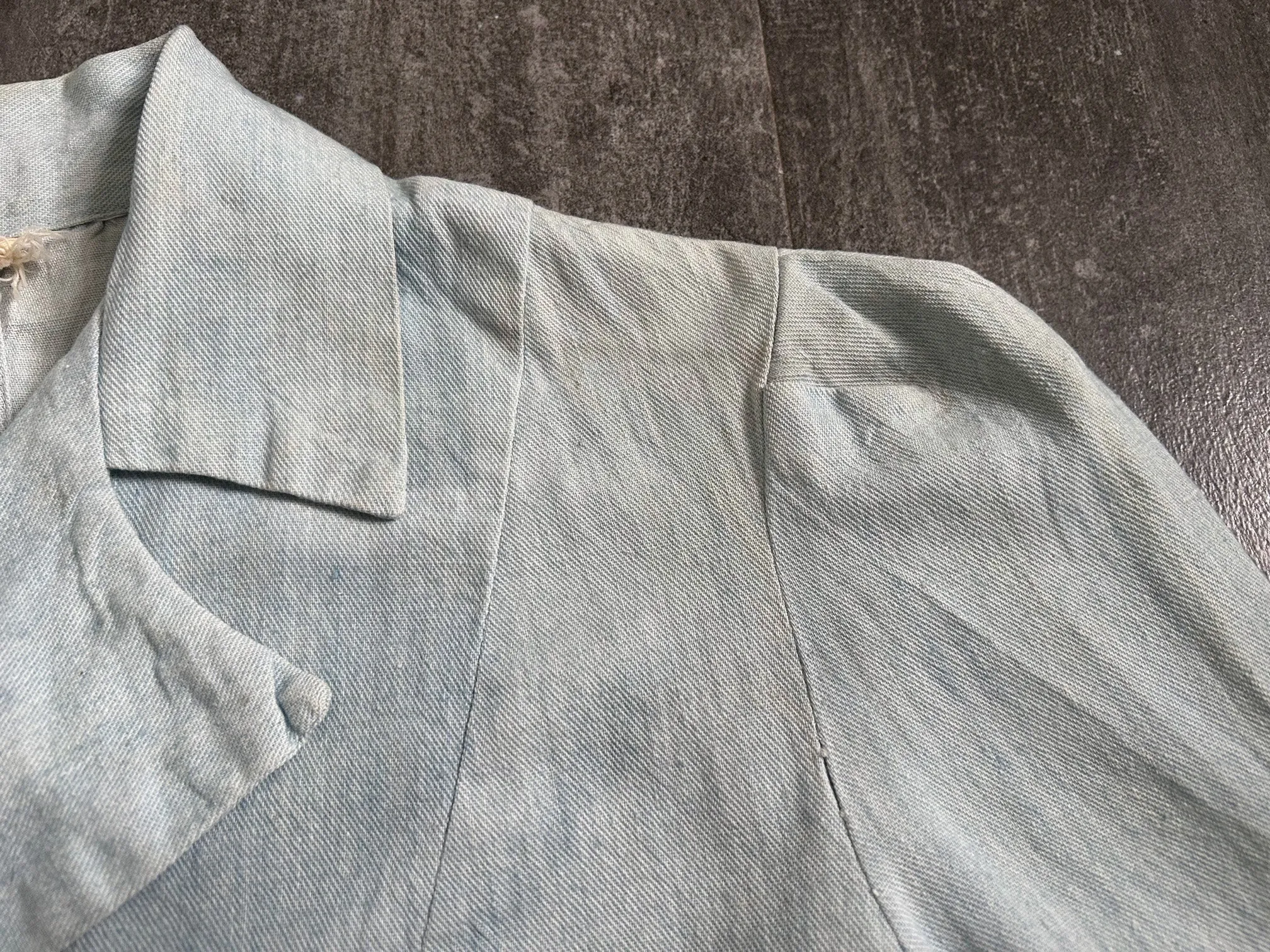 Early 1940s denim jacket . vintage jean jacket . size small to s/m