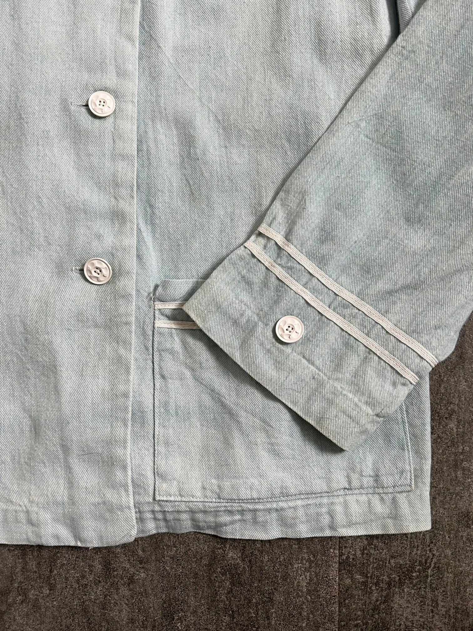 Early 1940s denim jacket . vintage jean jacket . size small to s/m