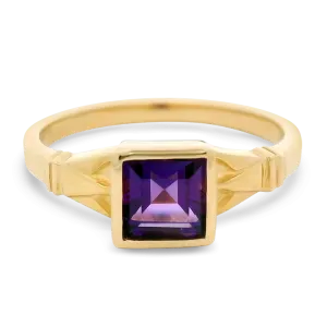 Estate 14k Yellow Gold Amethyst Ring