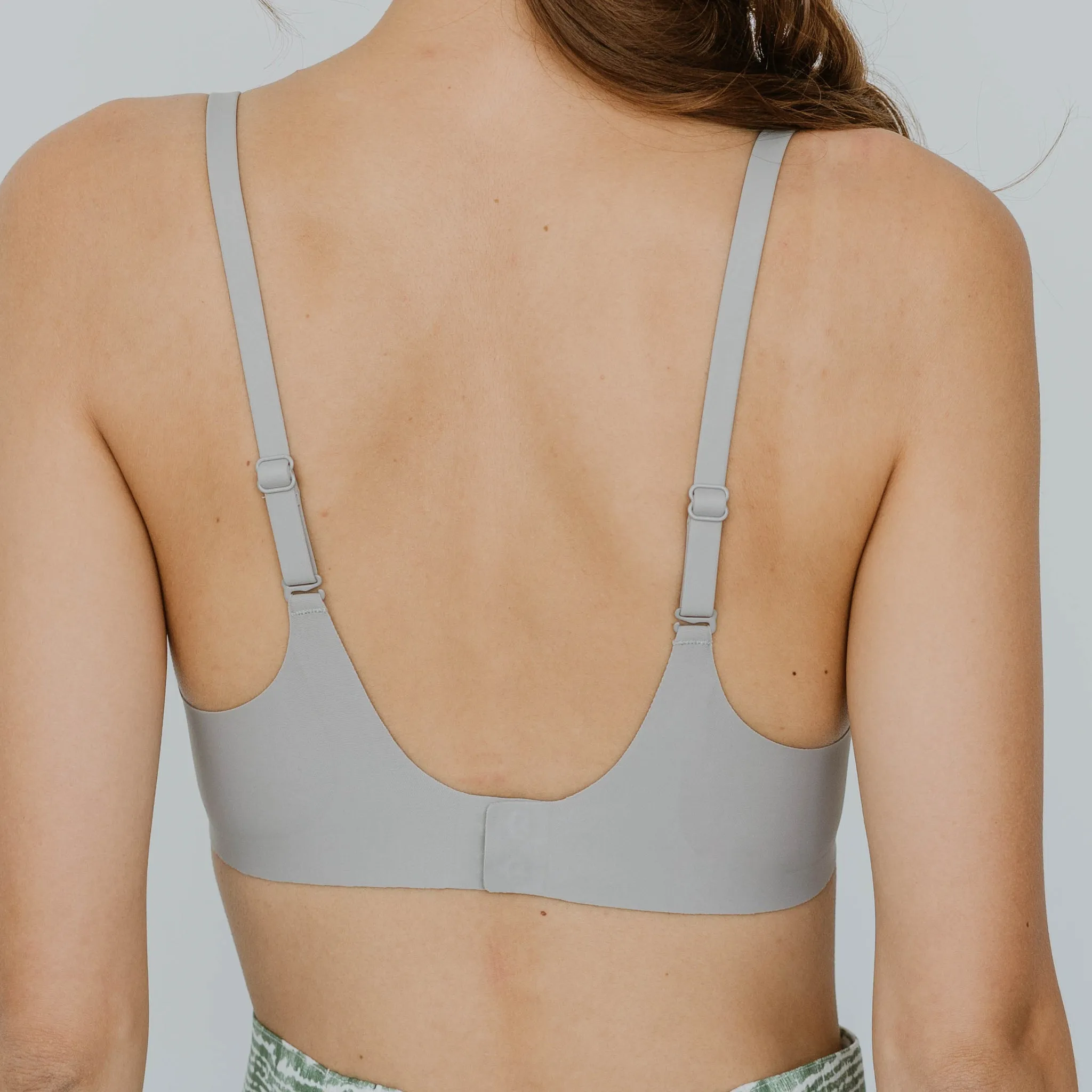 Everyday Comfort Seamless Wireless T-Shirt Bra in Ash (Size XL Only)