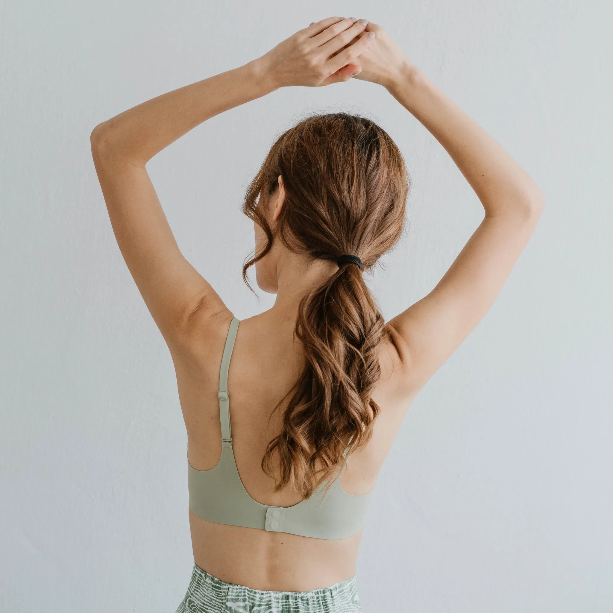 Everyday Comfort Seamless Wireless T-Shirt Bra in Sage (Size XL Only)