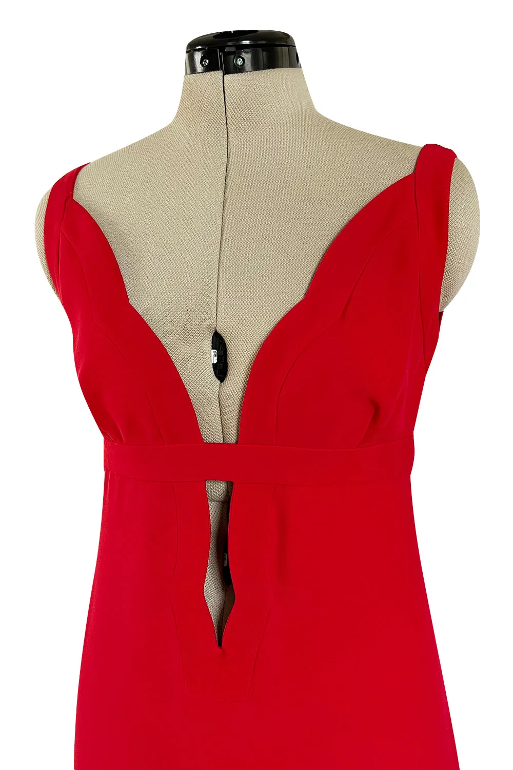 Fabulous Fall 2012 Valentino Red Silk Crepe Jersey Dress w Deep Scalloped Front Plunge